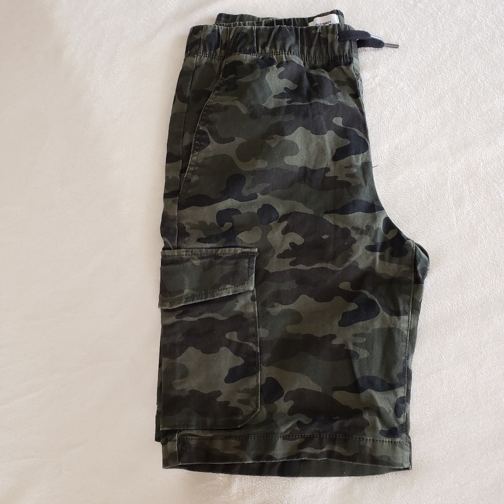 Old Navy boys cargo shorts